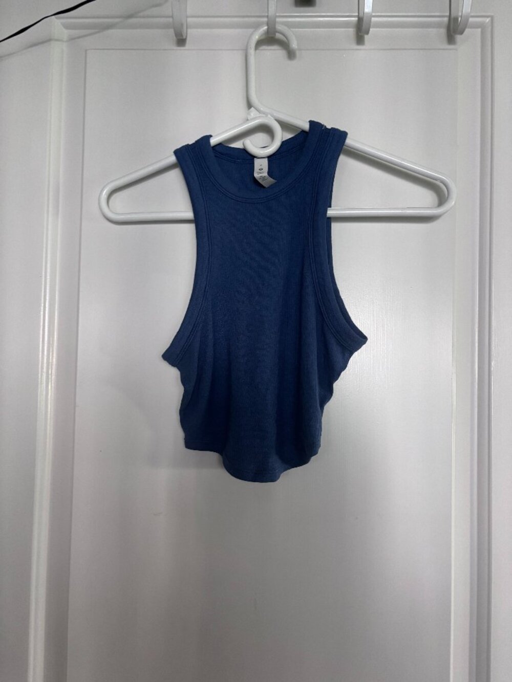 Pre-worn MINT Lululemon Women's Size 2 Navy Blue Tank Top